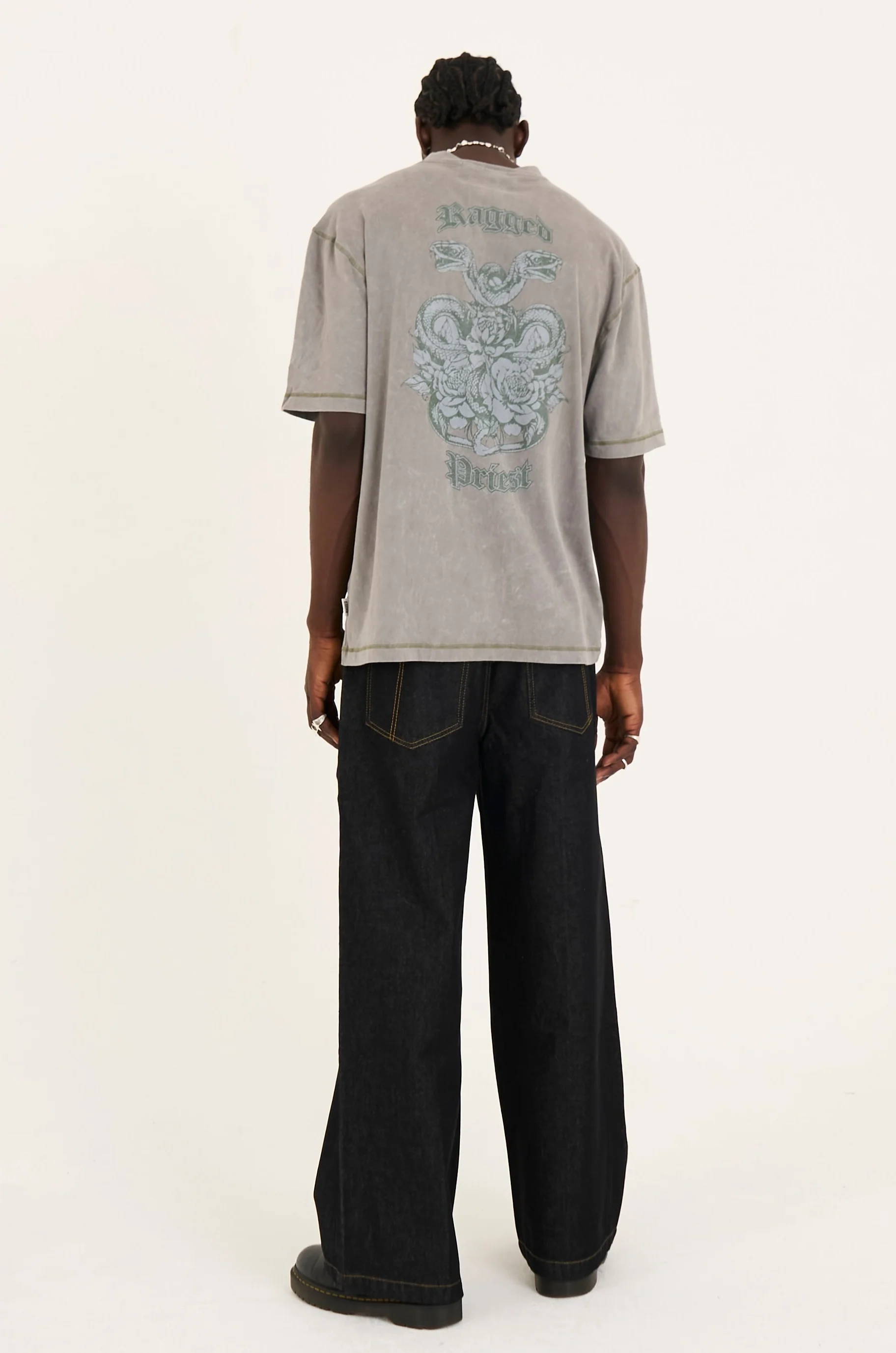 T-shirts & Tops